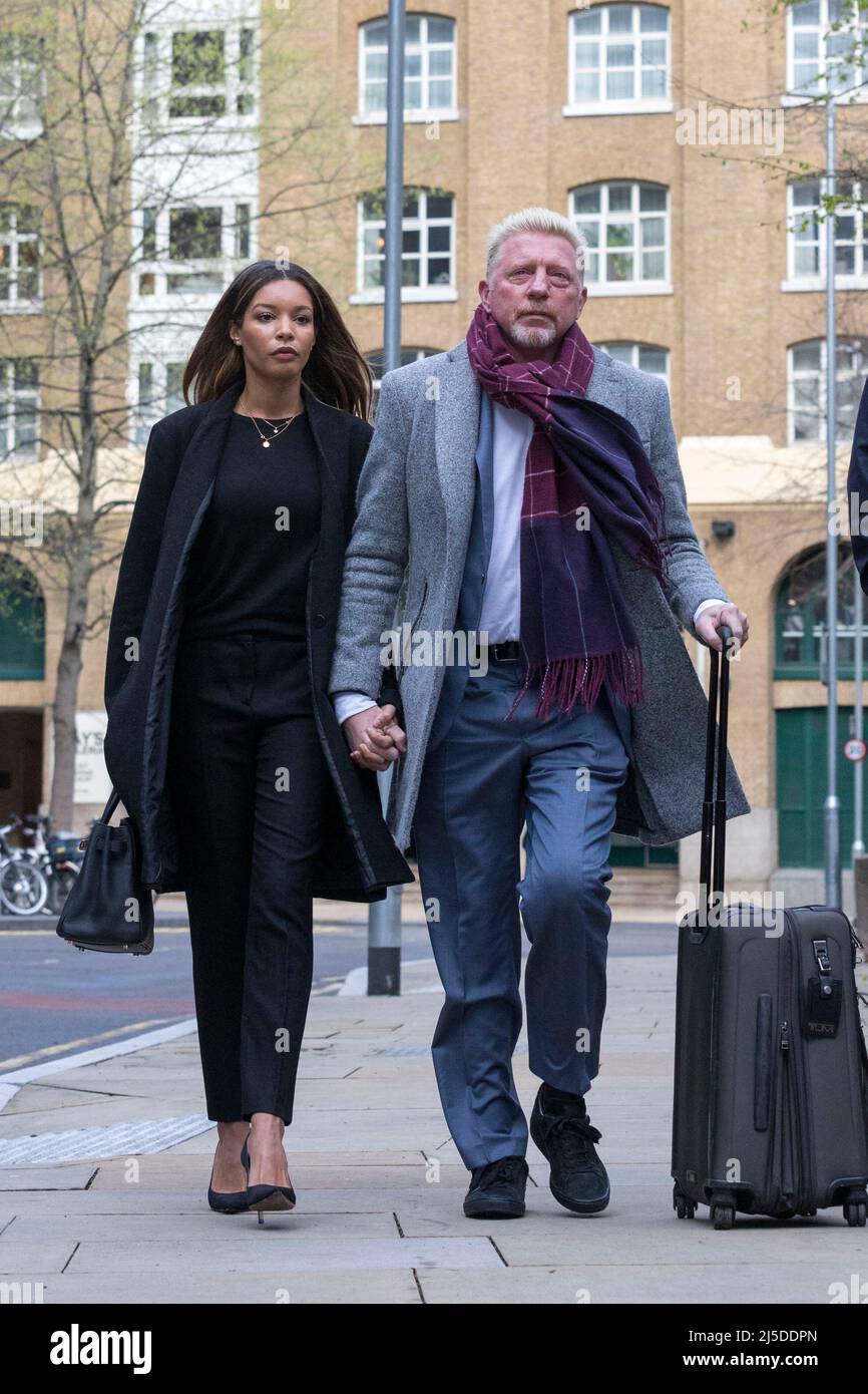 Der Tennisspieler Boris Becker tritt mit seiner Freundin Lilian de