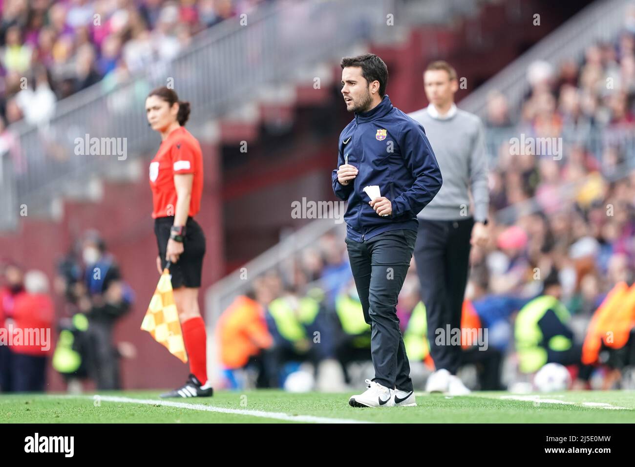 Barcelona, Spanien. 22. April 2022. Headcoach Jonatan Giraldez (Barcelona) während des UEFA Womens Champions League Fußballspiels zwischen dem FC Barcelona und VFL Wolfsburg im Camp Nou in Barcelona, Spanien. Daniela Porcelli/SPP Quelle: SPP Sport Press Foto. /Alamy Live News Stockfoto