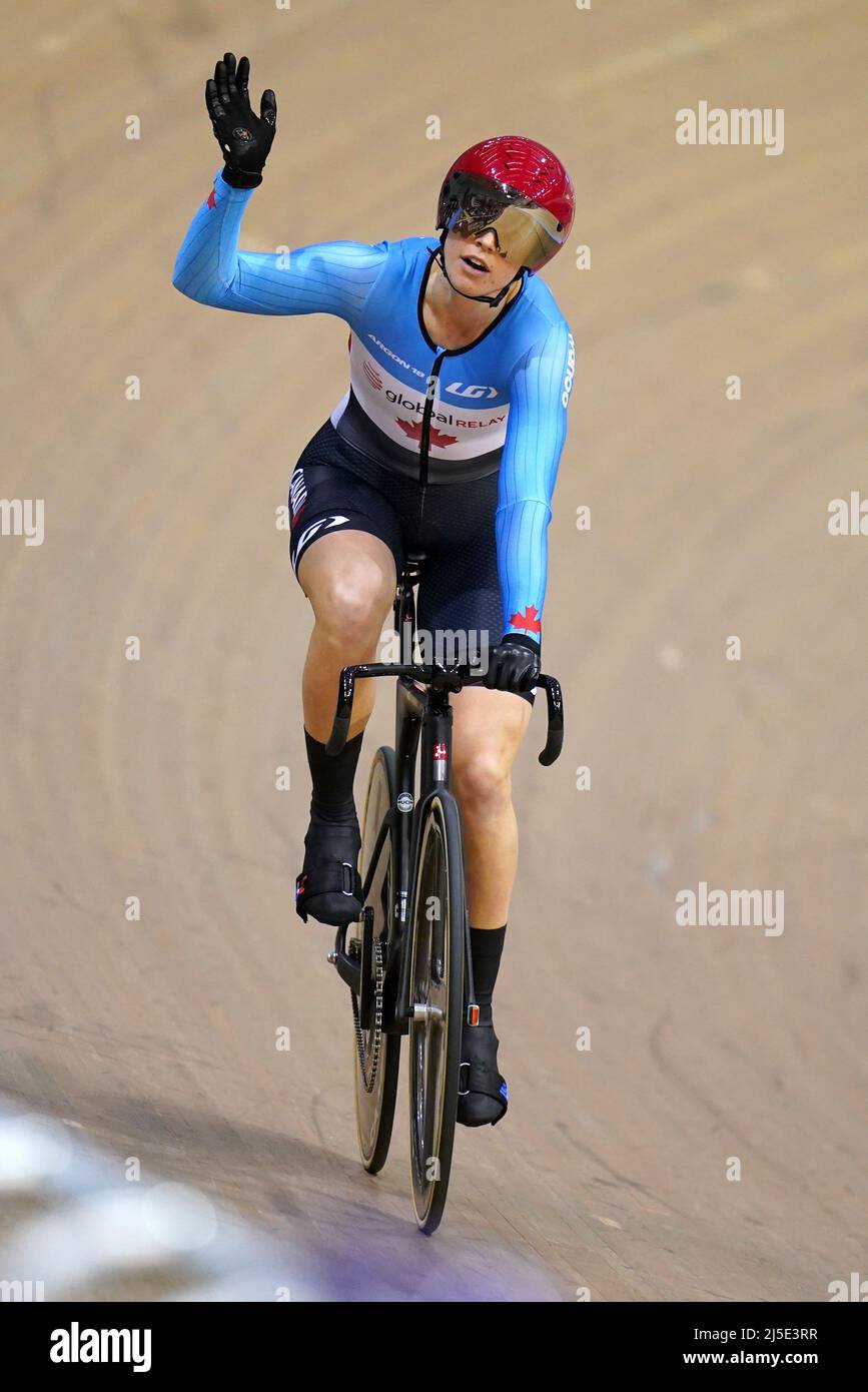 Der Kanadier Kelsey Mitchell beim Sprint-Halbfinale am zweiten Tag des Tissot UCI Track Nations Cup 2022 im Sir Chris Hoy Velodrome, Glasgow. Bilddatum: Freitag, 22. April 2022. Stockfoto