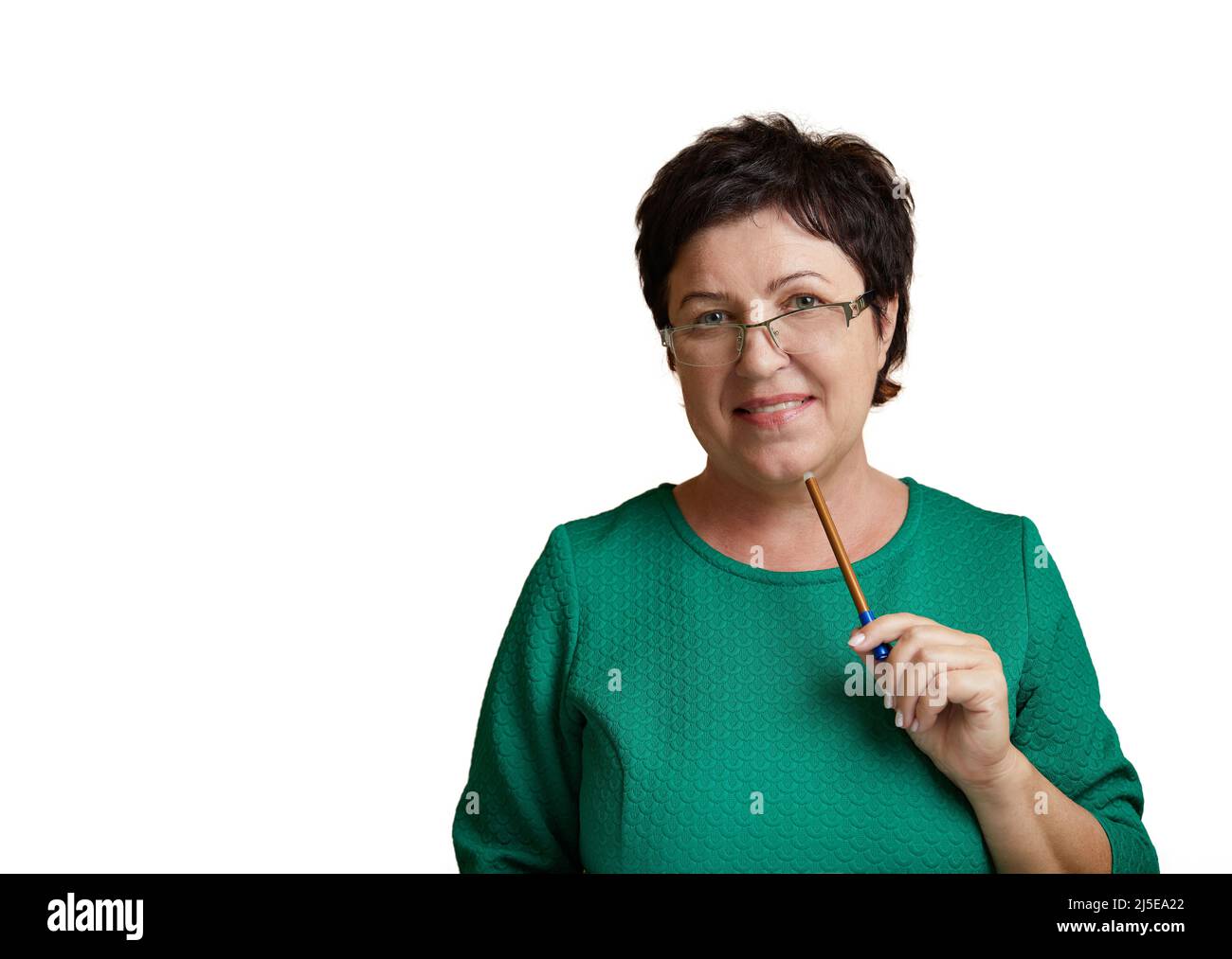 Portrait der kaukasischen reifen Lehrerin auf weißem Hintergrund Stockfoto