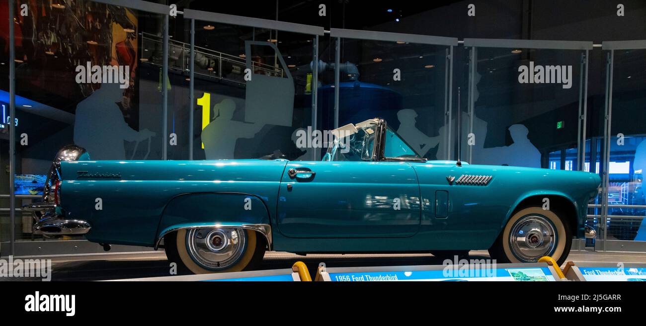 1956 Ford Thunderbird, Legacy Gallery, Ford Rouge Factory Tour, Dearborn, Michigan, USA Stockfoto