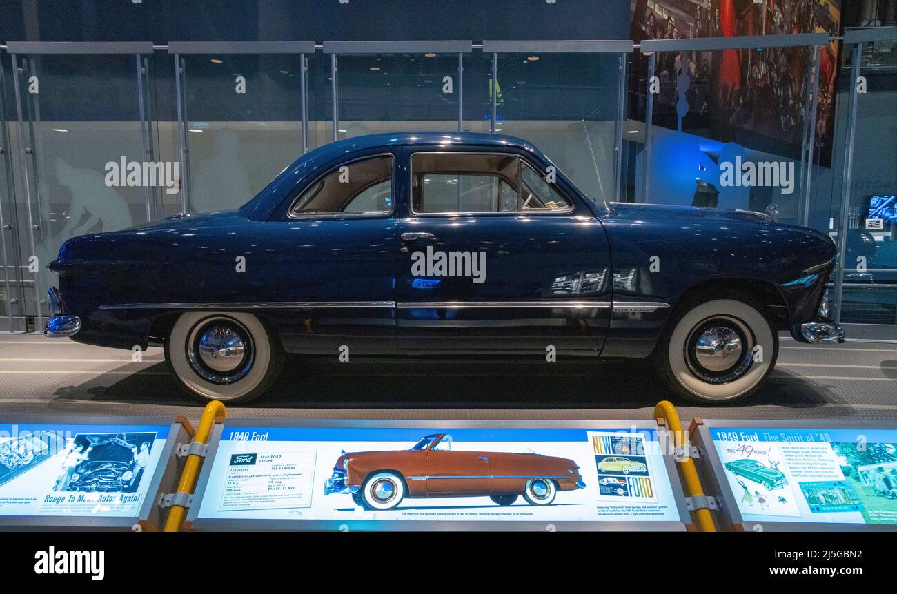 Legacy Gallery, 1949 Ford Coupe, Ford Rouge Factory Tour, Dearborn, Michigan, USA Stockfoto