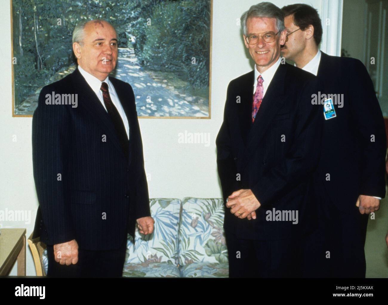 DER schwedische Premierminister INGVAR CARLSSON und der russische Generalsekretär Michail Gorbatschow, das Regierungsgebäude Rosenbad 1991, besuchten die Stadt Stockfoto