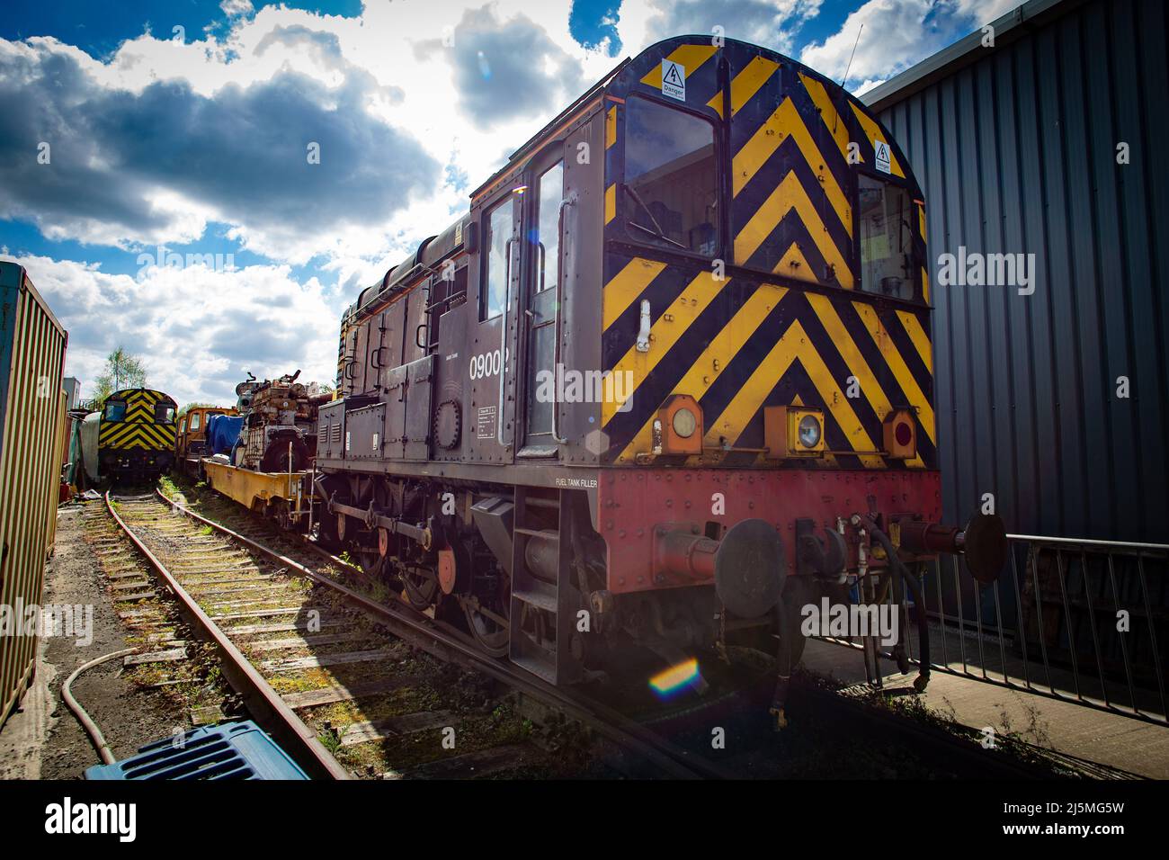 Erhaltung der Lokomotive in Barrow Hill Roundhouse, Derbyshire, April 2022. Klasse 02, 03, 08 20, 45, 82, 55, 89, 47, 91 Stockfoto