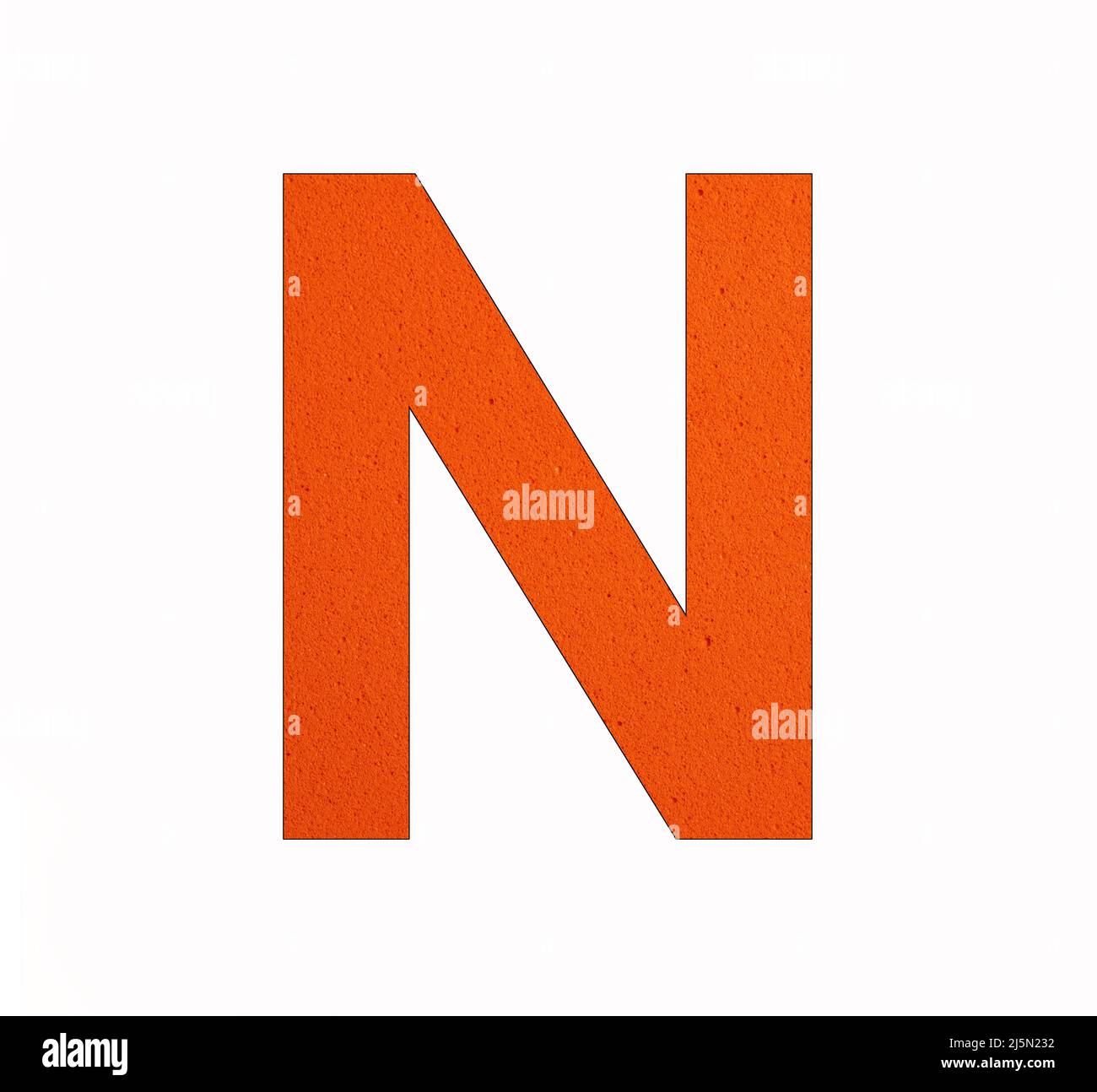 Großbuchstabe N auf eva-Gummihintergrund Stockfoto