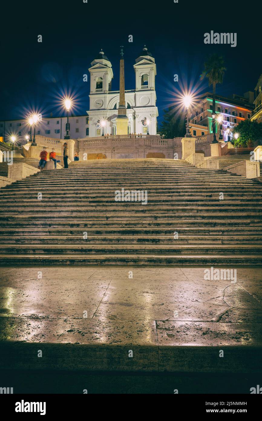 Italien, Rom, Spanish Steps Vintage stilisierter Retro-Look mit der Trinita dei Monti Kirche und Sallustiano Obelisk an der Spitze. Stockfoto