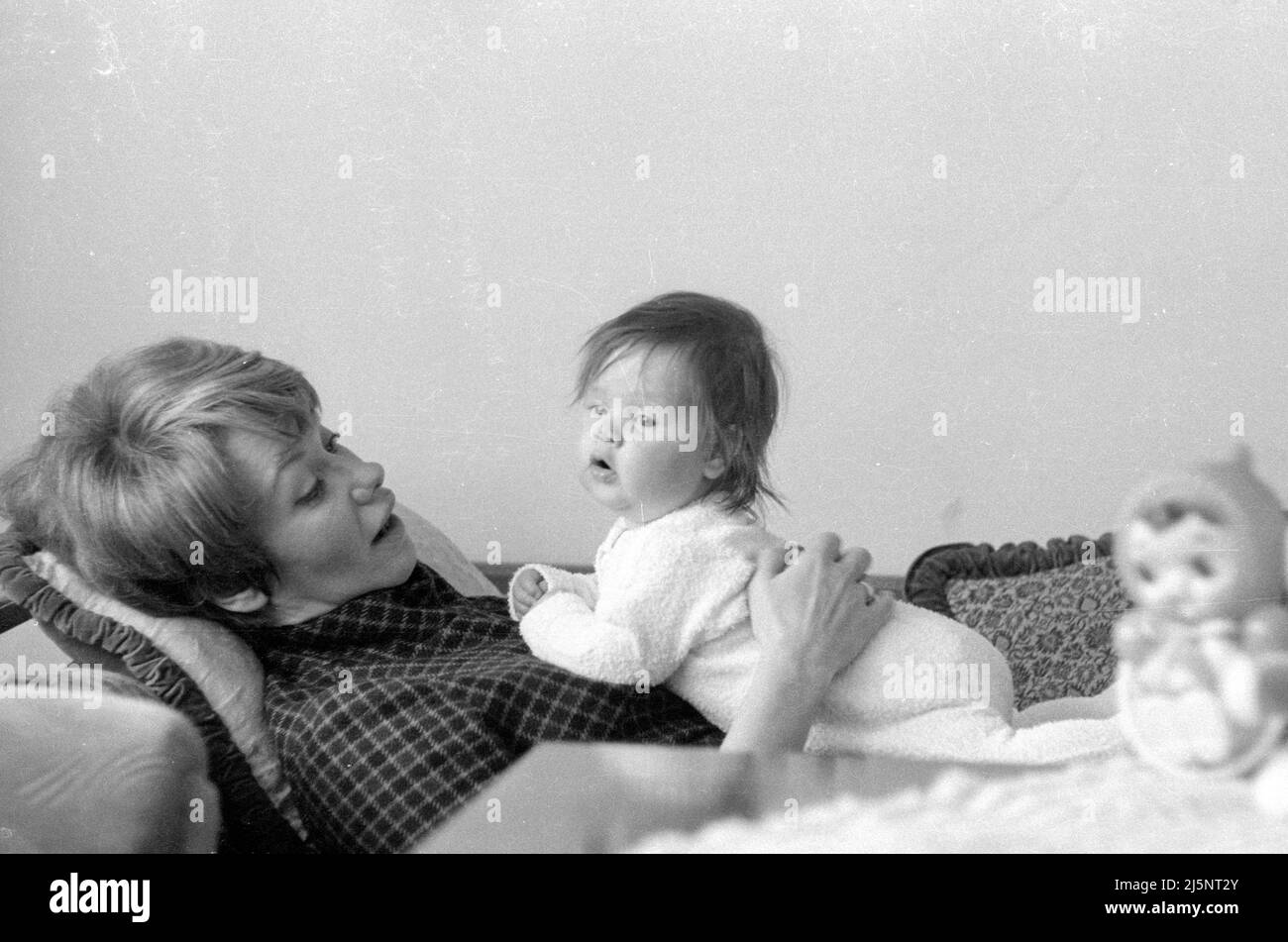 Die Schauspielerin Maria Sebaldt mit ihrer Tochter. [Automatisierte Übersetzung] Stockfoto