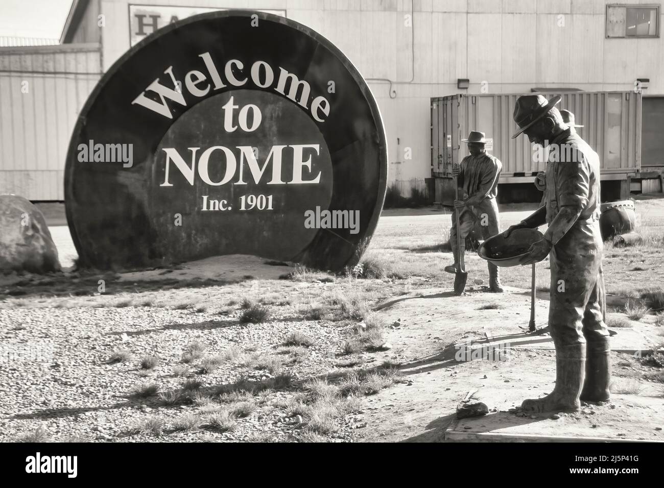 Begrüßungsschild zur Goldgräberstadt Nome, Alaska, USA Stockfoto