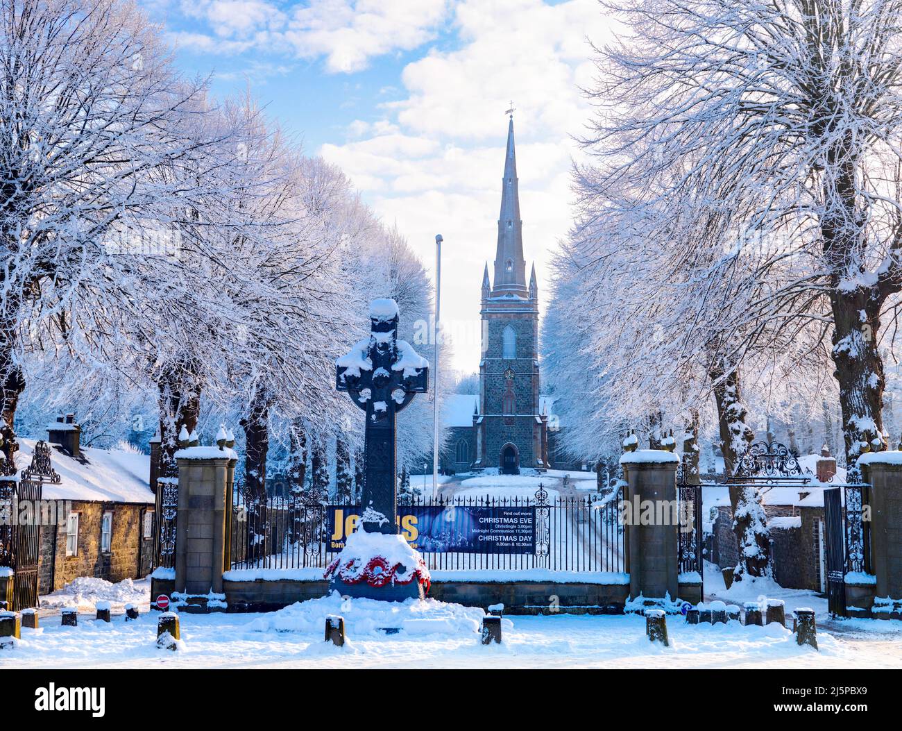 St. Malachy's Parish Church Hillsborough nach einem Schneefall, County Down, Nordirland Stockfoto