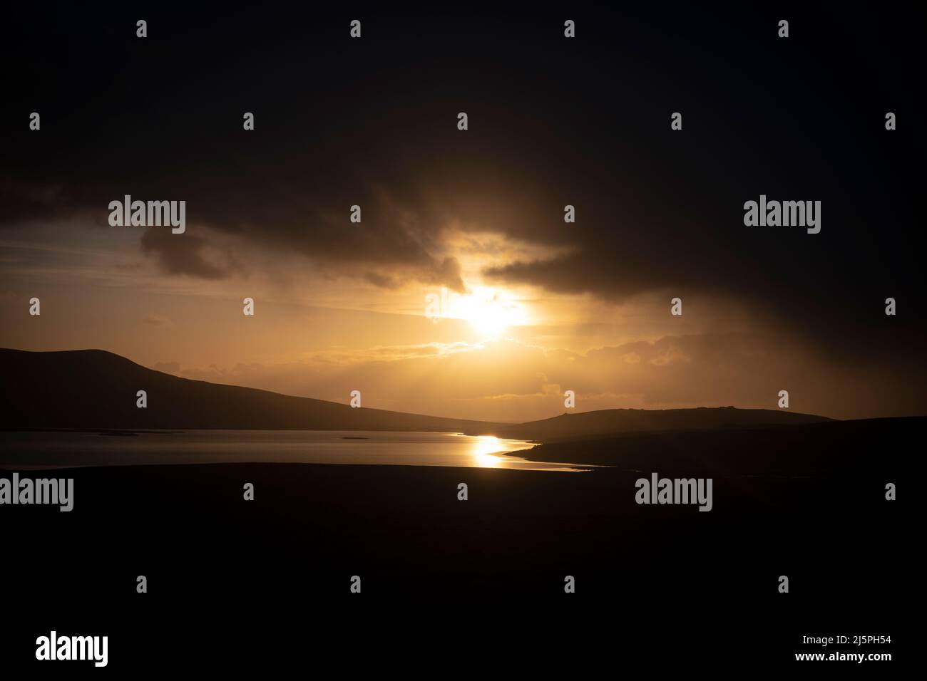 Sonnenuntergang über Lough Carrowmore, County Mayo, Westirland Stockfoto