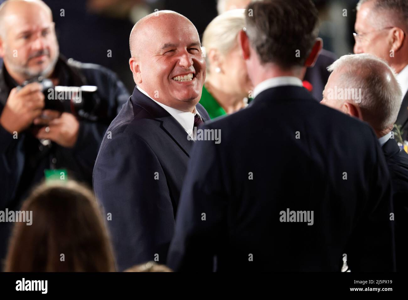 Sydney, Australien. 25. April 2022. David Elliott, der Minister für Transport und Veteranen des New South Wales Parlaments, gesehen während des ANZAC Day Dawn Service am 25. April 2022 in Sydney, Australien Quelle: IOIO IMAGES/Alamy Live News Stockfoto
