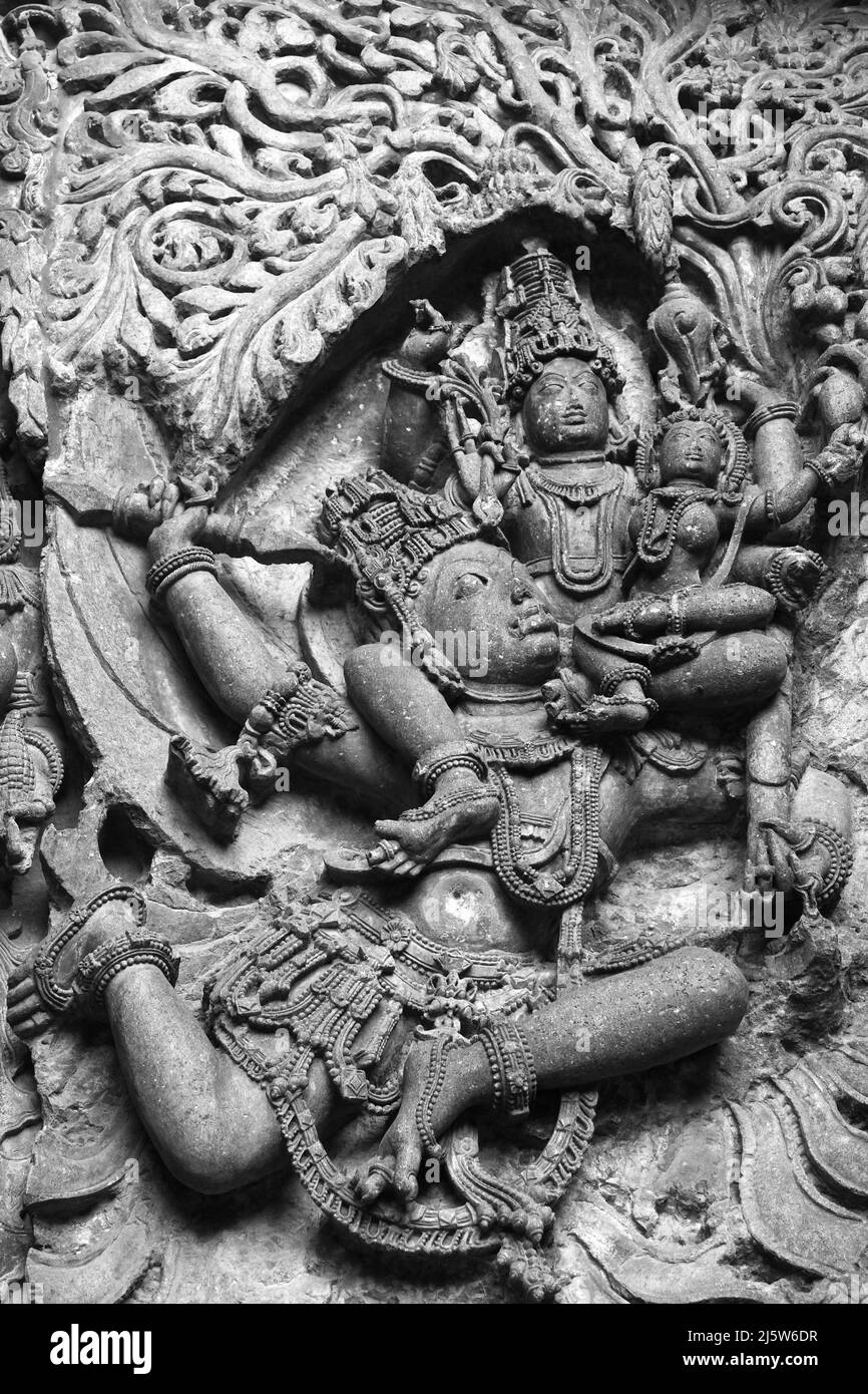 21. Dezember 2021, Halebidu, Karnataka, Indien, Hoysaleswara Tempel Skulptur Arbeit, 12.-Jahrhundert Hindu-Tempel Shiva gewidmet. Stockfoto