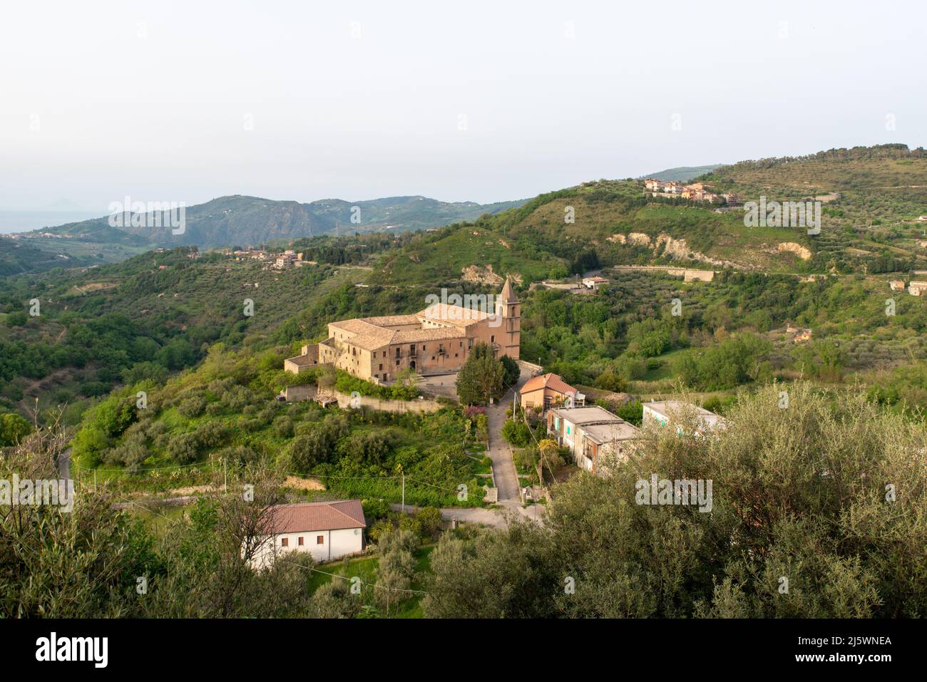 convento dei carmelitani calzati a San Piero Patti, Gemeinde in der Provinz Messina sui monti Nebrodi Stockfoto