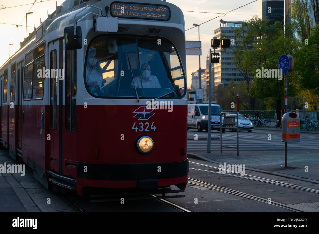 Straßenbahn öffentliche Verkehrsmittel in Wien Stockfoto