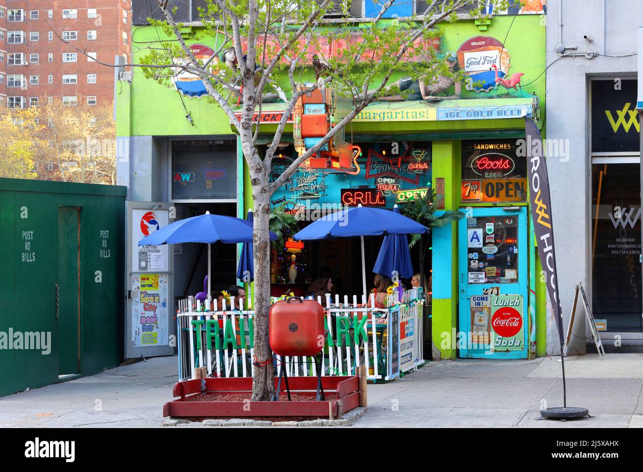 Trailer Park Lounge, 271 W 23. St, New York, NYC Foto von einer Americana-Themenbar im Chelsea-Viertel in Manhattan. Stockfoto