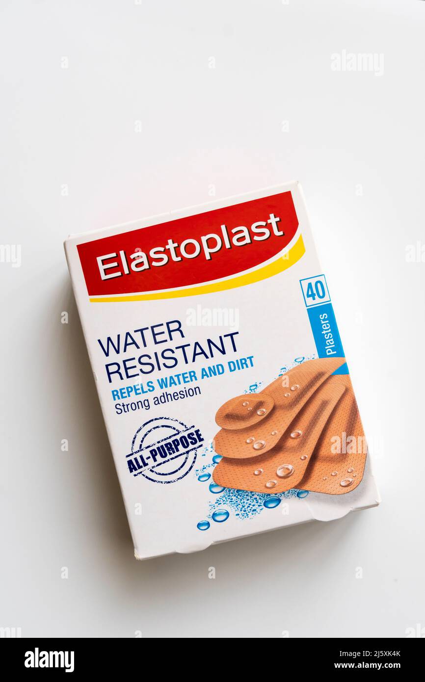 Box von Elastoplast wasserfesten Klebstoff Pflaster Stockfoto