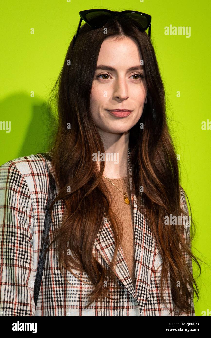 London, Großbritannien. 26. April 2022. Gast nimmt an der Fotocall beim Finale des Internationalen Woolmark-Preises 2022 in London Teil. (Foto von Loredana Sangiuliano/SOPA Images/Sipa USA) Quelle: SIPA USA/Alamy Live News Stockfoto