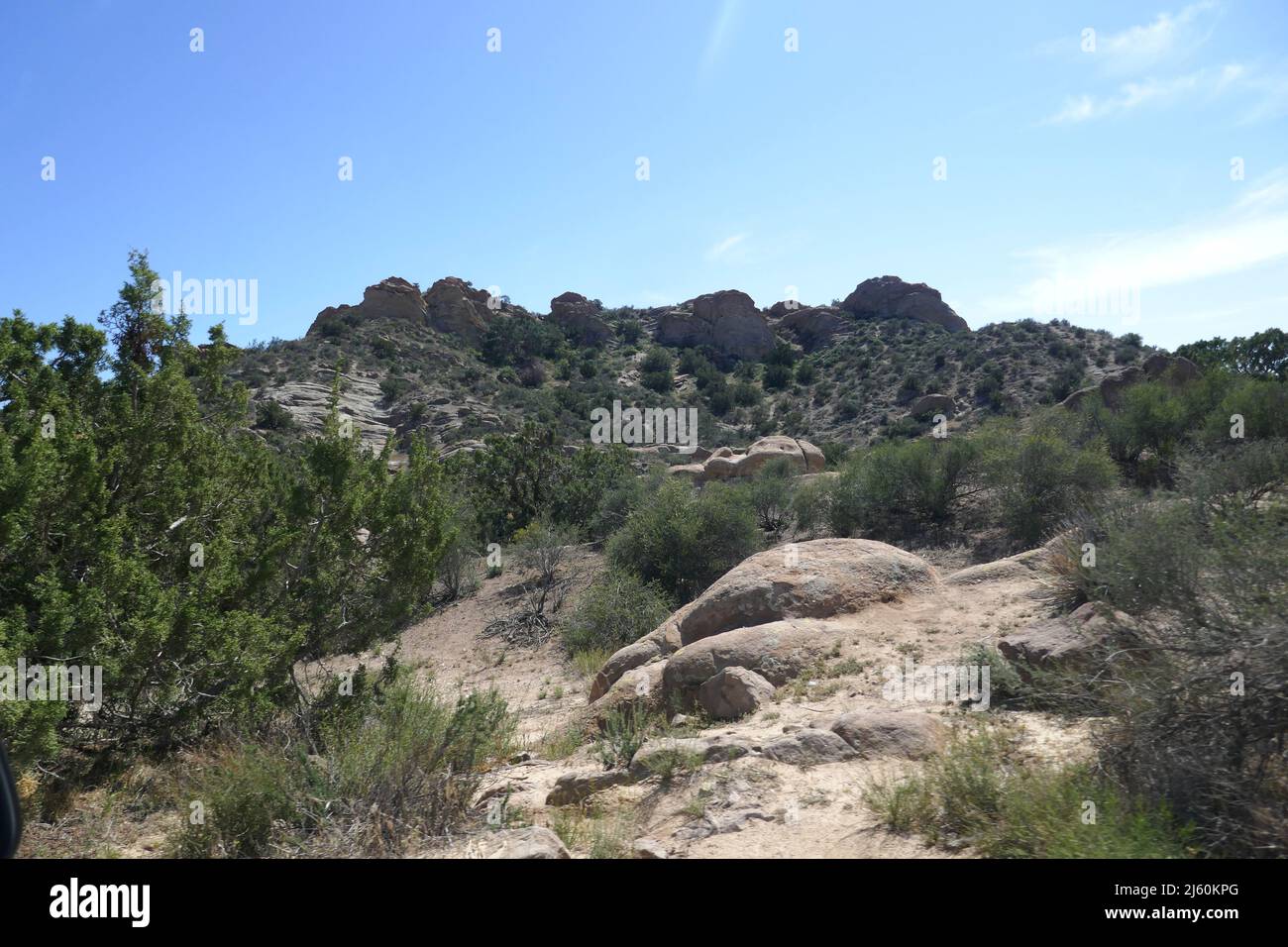 Agua Dulce, Kalifornien, USA 17.. April 2022 Eine allgemeine Ansicht der Atmosphäre des Vasquez Rocks Natural Park am 17. April 2022 in Agua Dulce, Kalifornien, USA. An diesem Ort befinden sich Dracula mit Bela Lugosi, The Flintstones Movie, Mel Brooks Blazing Saddles, Bill und Ted's Excellent Adventure mit Keanu Reeves, Planet of the Apes, Star Trek, Austin Powers man of Mystery mit Mike Myers, Army of Darkness, Werwolf of London, Michael Jackson Black and White Video, Bette Midler für die Jungen, Rihanna und Justin Timberlake Rehab Video, Steal My Girl with One Direction, Airwolf, A Team, The Bionic Woman, Stockfoto