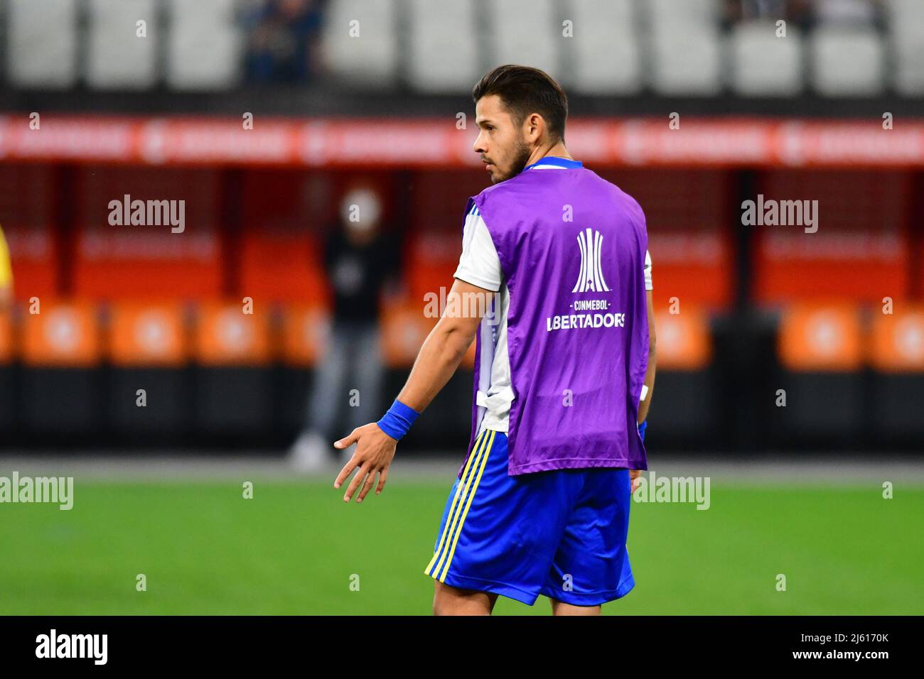 26. April 2022, SÃ£o Paulo, SÃ£o Paulo, Brasilien, Brasilien: SÃƒO PAULO, BRASILIEN - 26. APRIL: „Caro Romero von Boca Junior wärmt sich vor dem Copa CONMEBOL Libertadores-Spiel zwischen S.C. Corinthians und Boca Junior in der Arena Corinthians am 26. April 2022 in SÃ£o Paulo, Brasilien, auf. (Bild: © Leandro Bernardes/PX Imagens via ZUMA Press Wire) Stockfoto