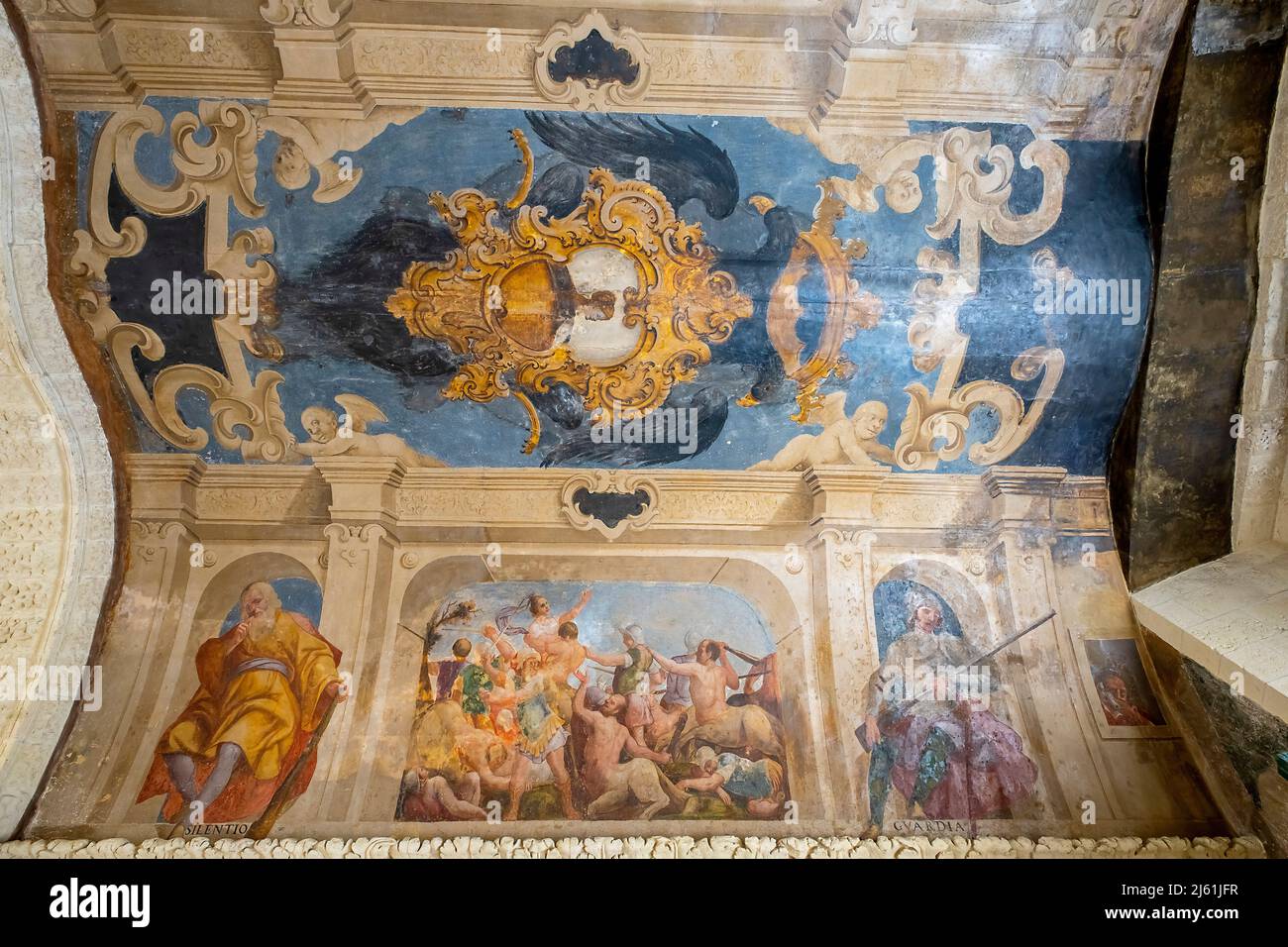 Der Palazzo della Marra ist ein Gebäude aus der Renaissance, Barletta. Apulien, Italien. In der charakteristischen barocken Pracht, Palazzo Marra Stockfoto