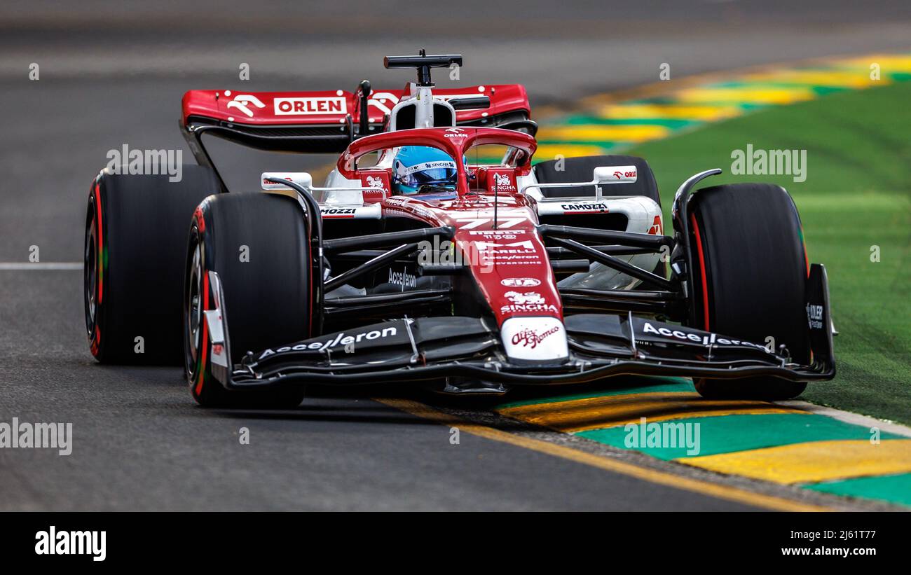Albert Park Grand Prix Circuit, Melbourne, Australien. 09 April 2022. Zhou Guanyu (CHN) vom Team Alfa Romeo während des Qualifyings. Corleve/Alamy Stockfoto Stockfoto
