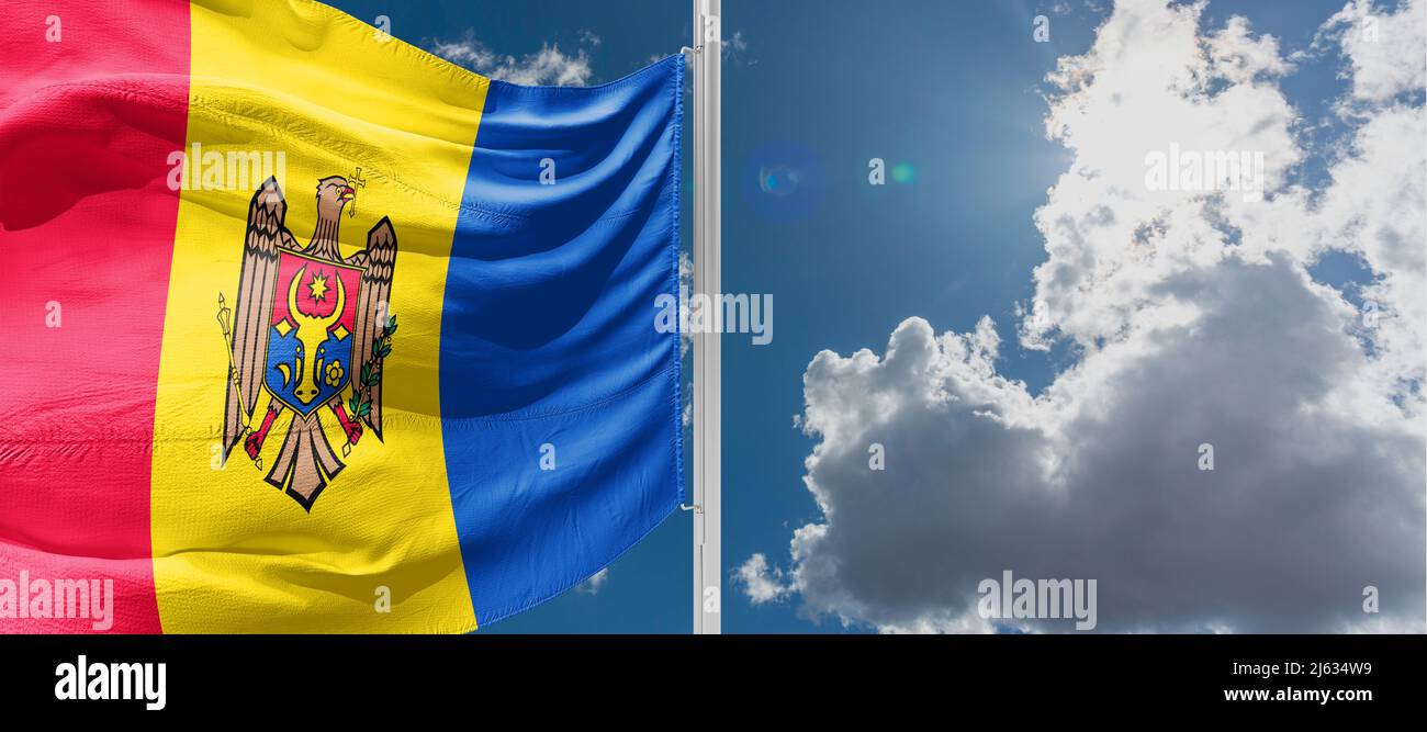 Flagge Moldawiens die Nationalflagge der Republik Moldawien (rumänisch: Drapelul Moldavei) ist ein vertikales Triband aus blau, gelb und rot, mit aufgeladenem Witz Stockfoto