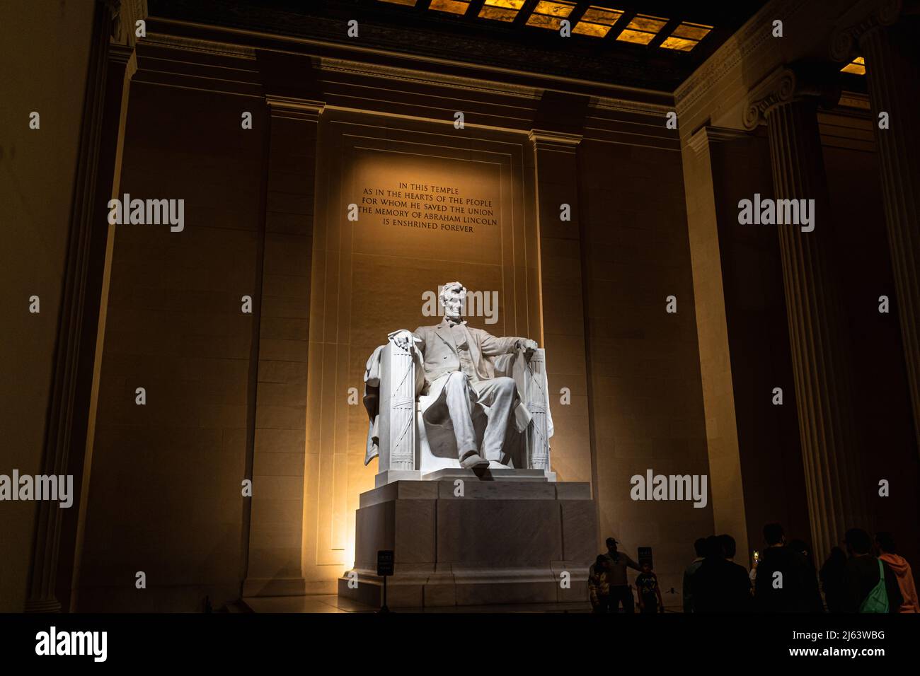 Abraham Lincoln Memorial Statue bei Nacht Stockfoto