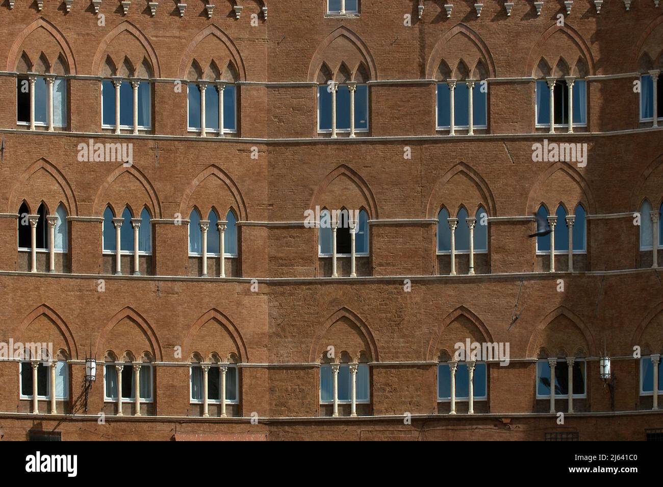 Siena, Italien 04/07/2005: Piazza del Campo. ©Andrea Sabbadini Stockfoto