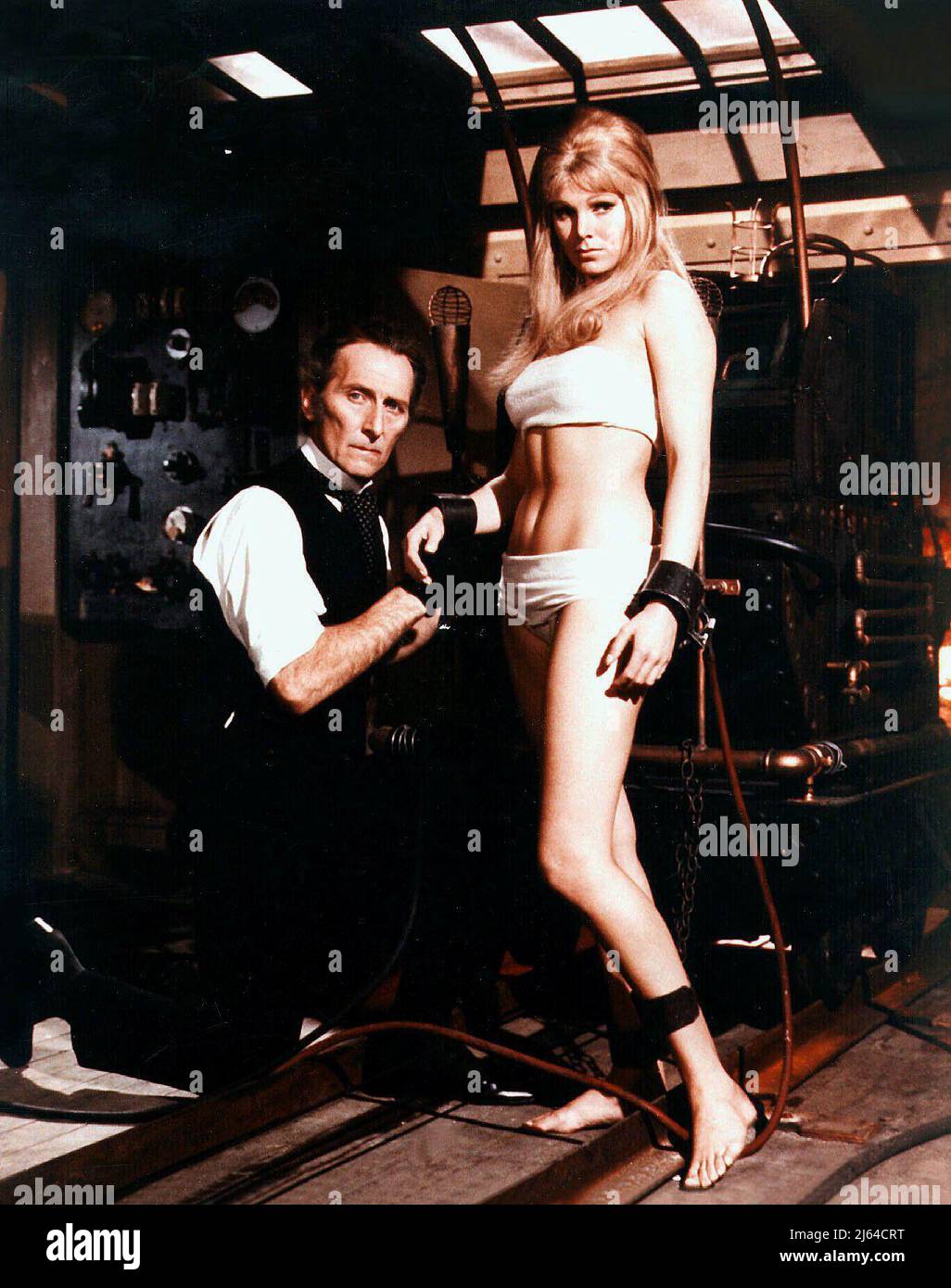 CUSHING,DENBERG, FRANKENSTEIN KREIERTE WOMAN, 1967 Stockfoto