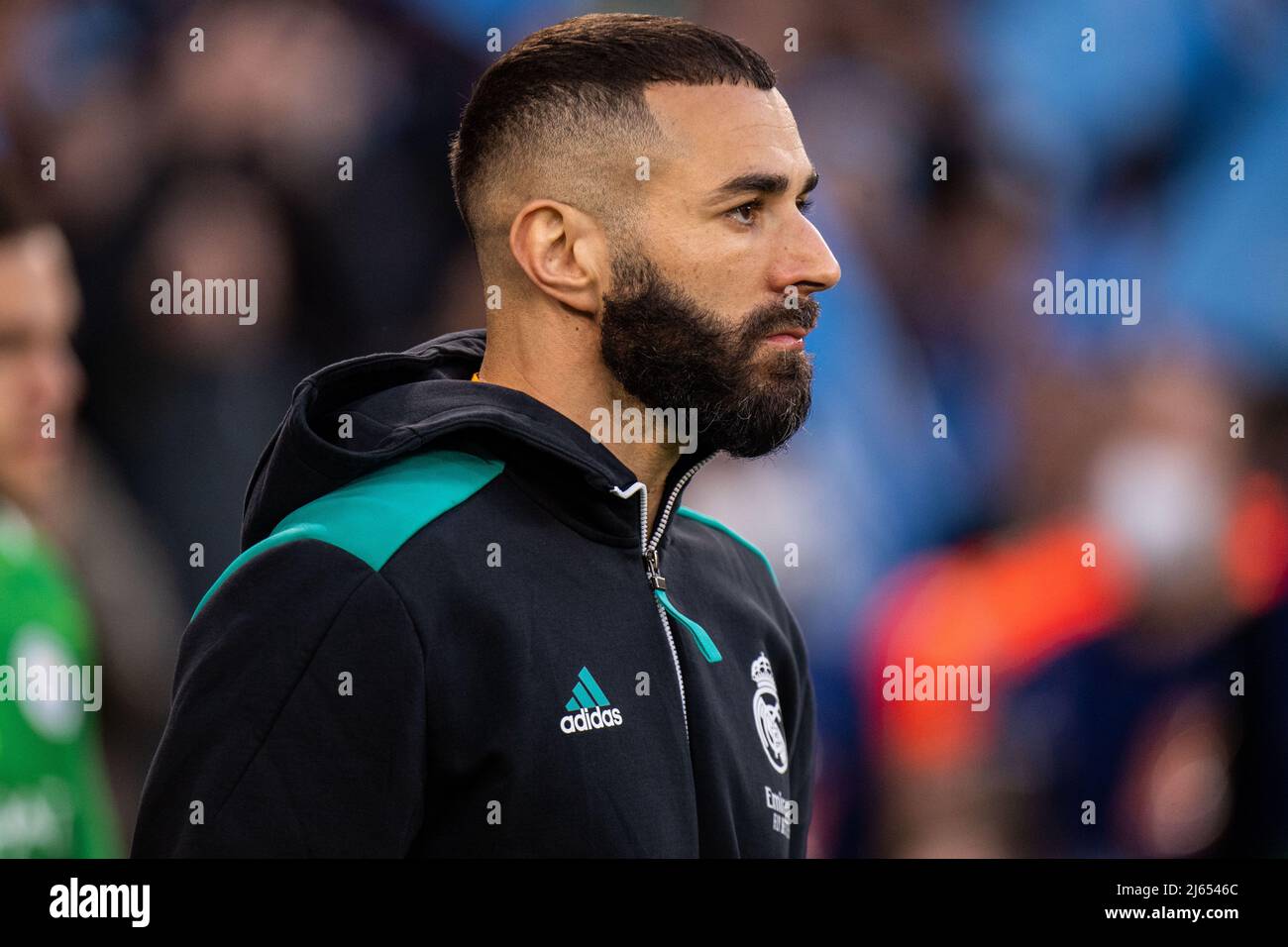 MANCHESTER, ENGLAND - 26. APRIL: Karim Benzema während des UEFA Champions League Halbfinales der ersten Etappe zwischen Manchester City und Real Madrid am 26. April 2022 im City of Manchester Stadium in Manchester, Großbritannien. (Foto von SF) Kredit: Sebo47/Alamy Live News Stockfoto