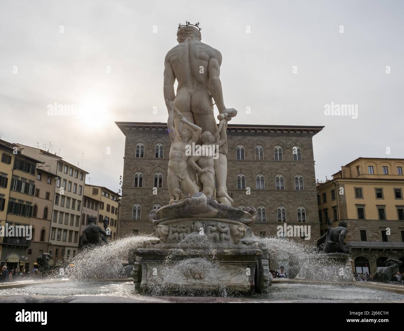 Ansicht des Neptunbrunnens auf der Piazza Signoria, Florenz, UNESCO-Weltkulturerbe, Toskana, Italien Stockfoto