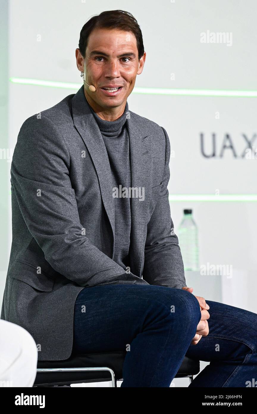 Madrid, Spanien. 28. April 2022. Rafael Nadal nimmt an der Präsentation der UAX Rafa Nadal Sports University auf dem Campus der Universidad Alfonso X el Sabio in Madrid Teil. Kredit: SOPA Images Limited/Alamy Live Nachrichten Stockfoto