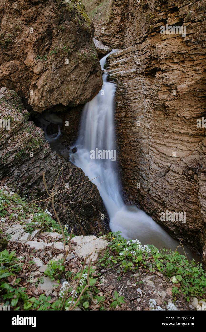 Wasserfall im Herzen von Rufabgo, Adygeya, Russland Stockfoto