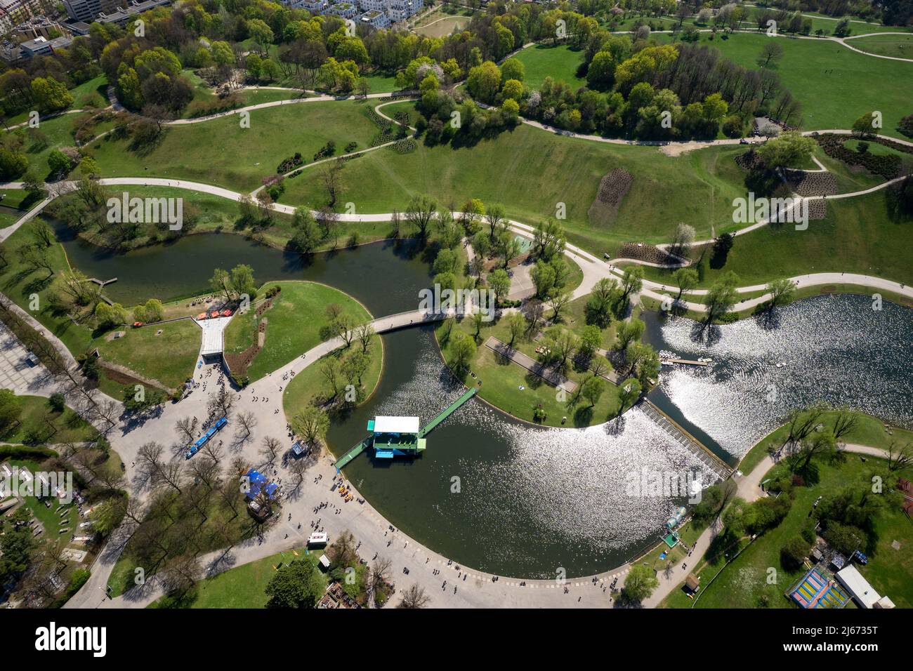 Der Olympiapark in München ist länger zu einer wichtigen Freizeitaktivität geworden Stockfoto