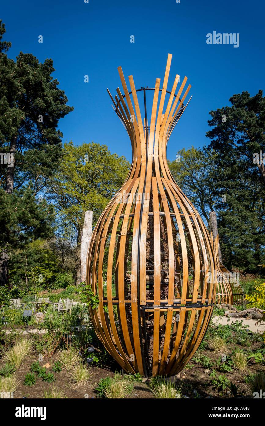 Wildlife Garden Tower von Tom Hare in Wisley Garden, surrey, England, Großbritannien Stockfoto