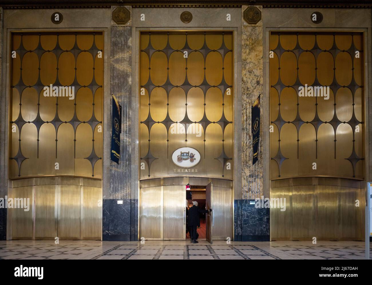 Eintritt zum Fisher Theater, Art déco-Design aus dem Jahr 1928, Detroit, Michigan, USA Stockfoto