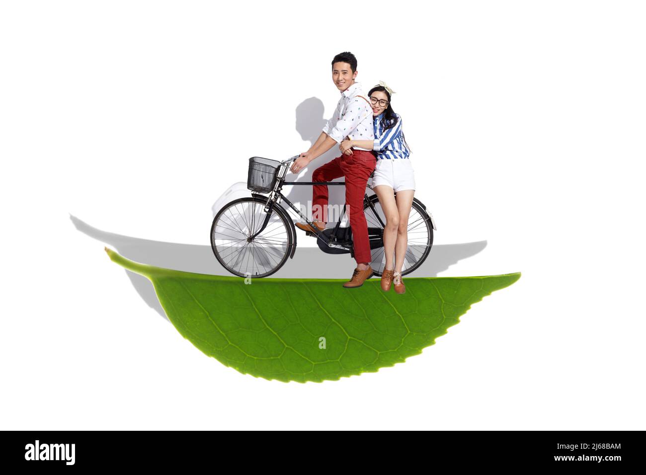 Junge Paare, um Fahrrad zu fahren Stockfoto