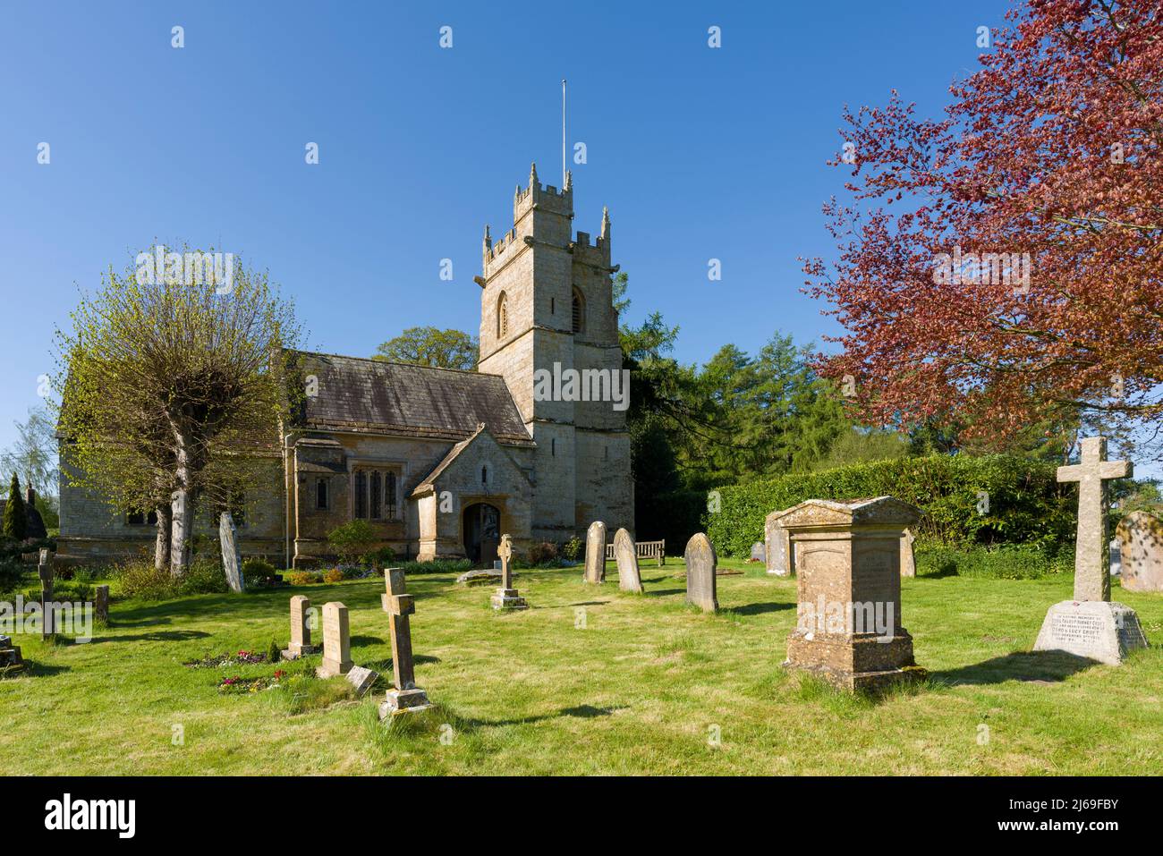 Kirche St. Thomas à Becket im Dorf South Cadbury, Somerset, England. Stockfoto