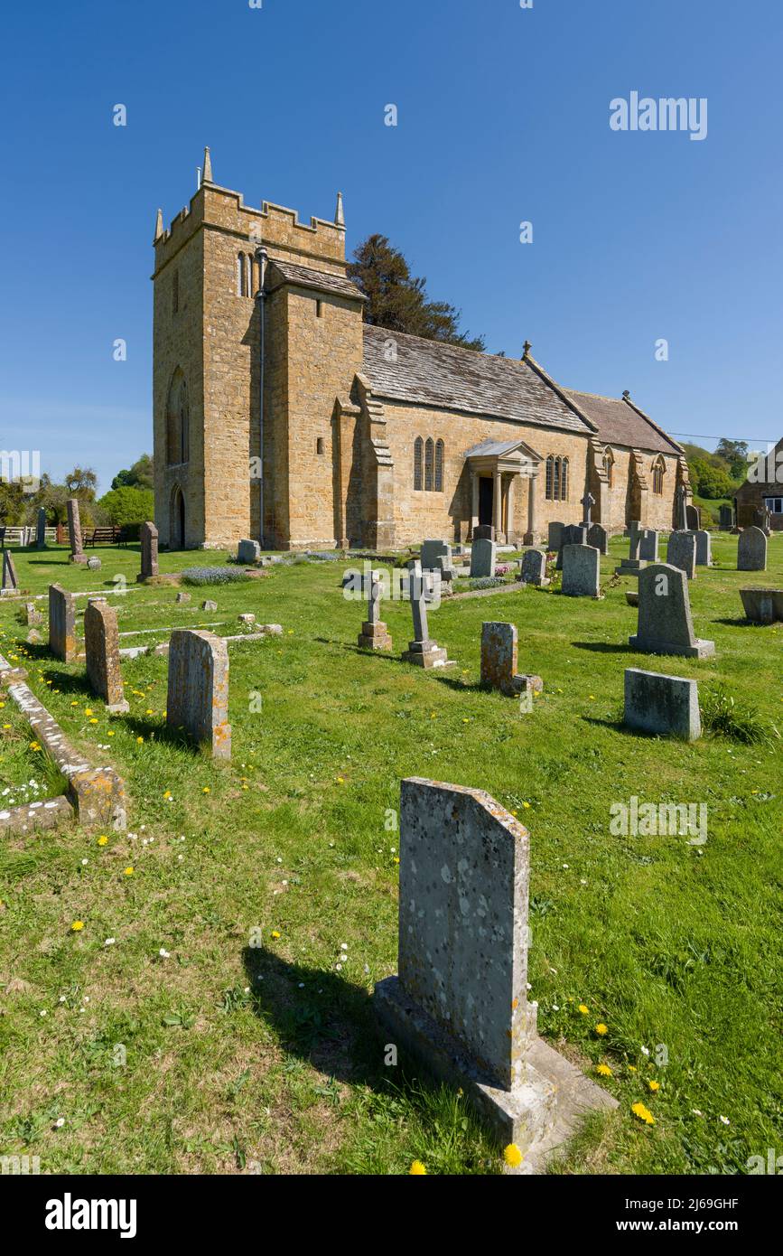 Kirche der Heiligen Dreifaltigkeit im Dorf Sutton Montis, Somerset, England. Stockfoto