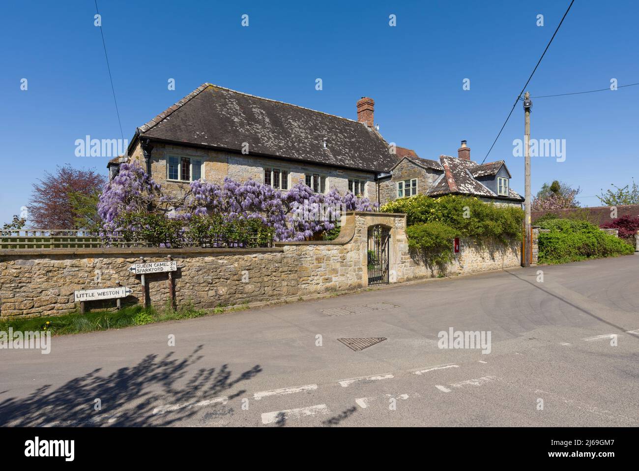 Ein Ferienhaus im Dorf Sutton Montis, Somerset, England. Stockfoto