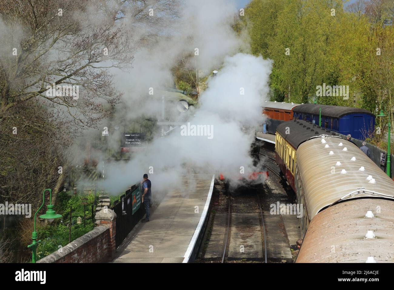 NYR (North Yorkshire Railway) Dampfzug LNER Q6 No.63395 in Pickering Station. Stockfoto