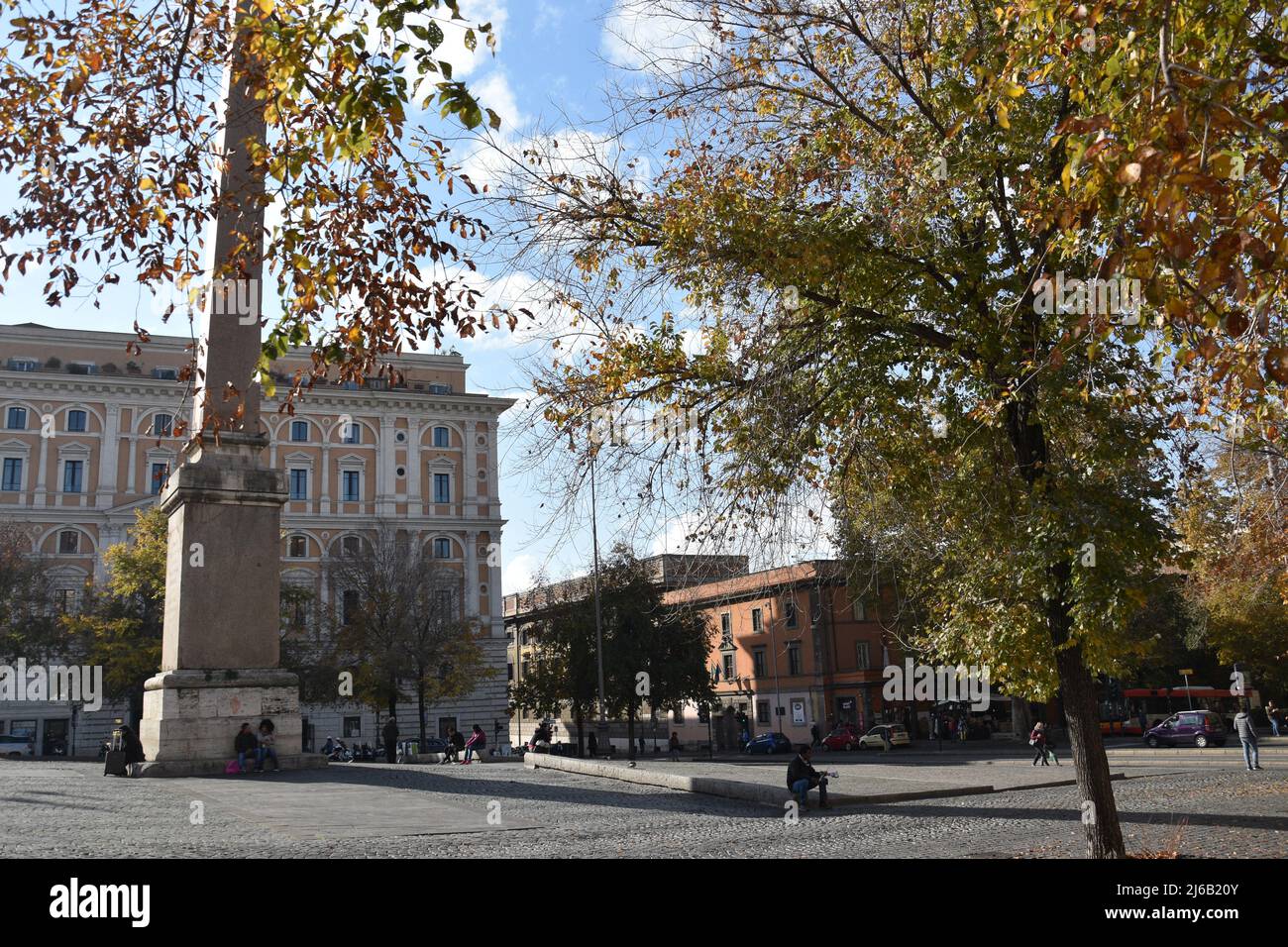 Piazza dell Esquilino hinter der Basilica Papale di Santa Maria Maggiore in Rom, Italien. Stockfoto