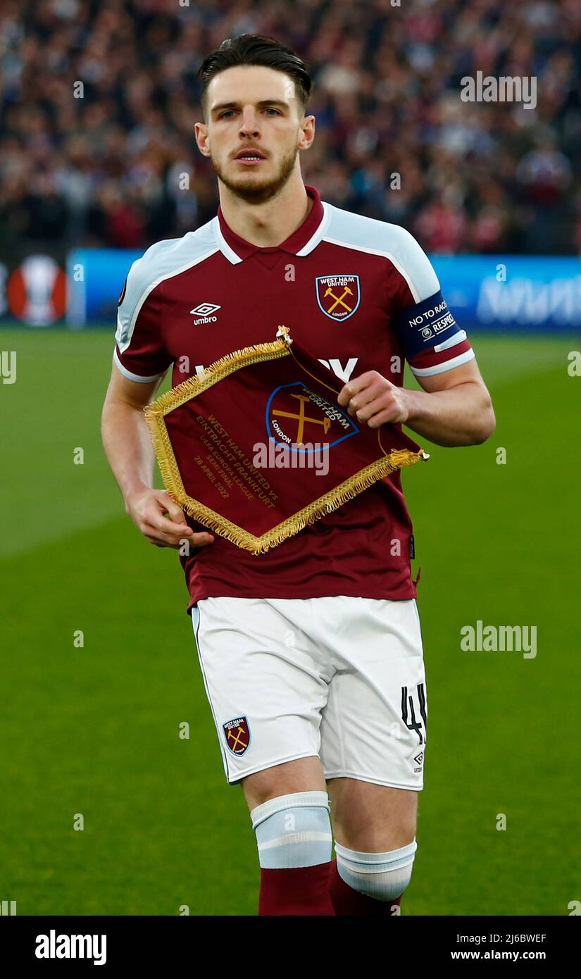 LONDON, ENGLAND - 28. APRIL: West Ham United's Declan Rig kommt während des Halbfinales 1. der Europaliga heraus, auf der Etappe zwischen West Ham United und Eintracht Fr. Stockfoto