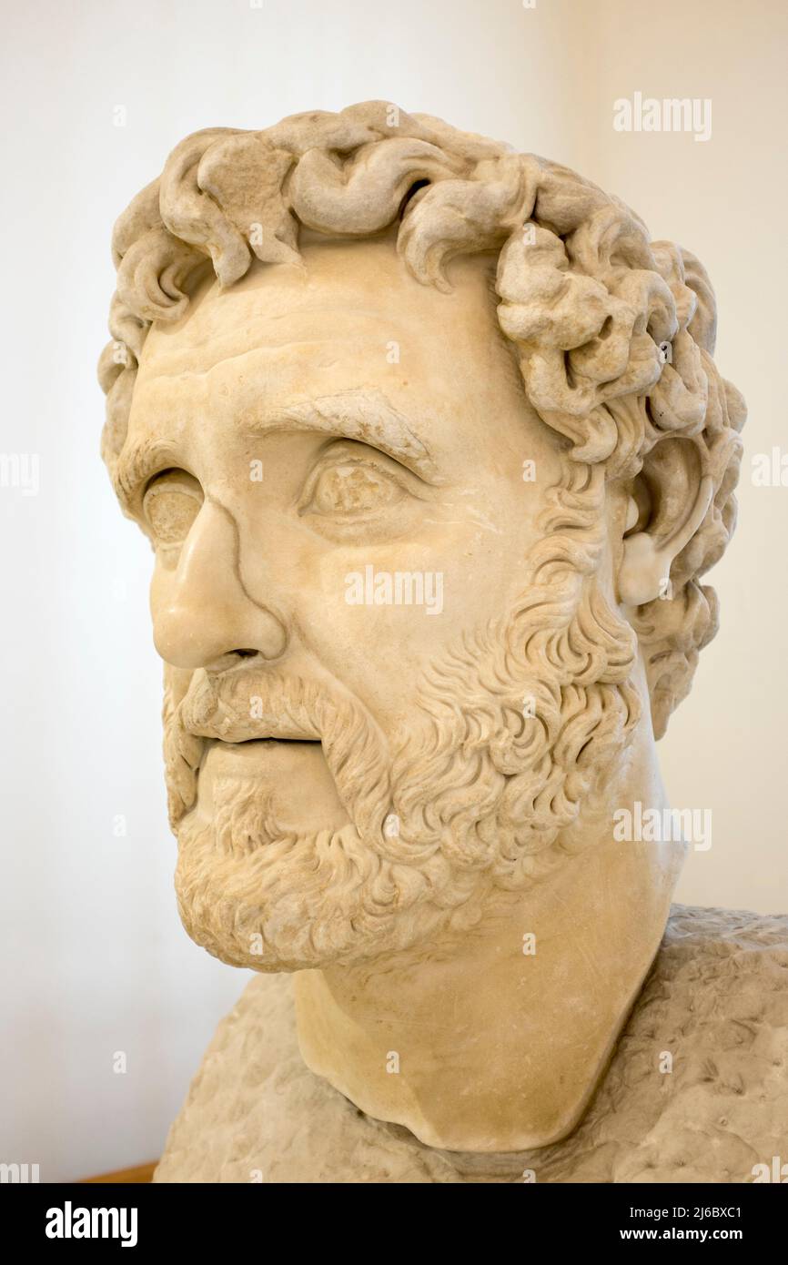 Porträt von Antoninus Pius im Nationalen Archäolgischen Museum Neapel Italien Stockfoto