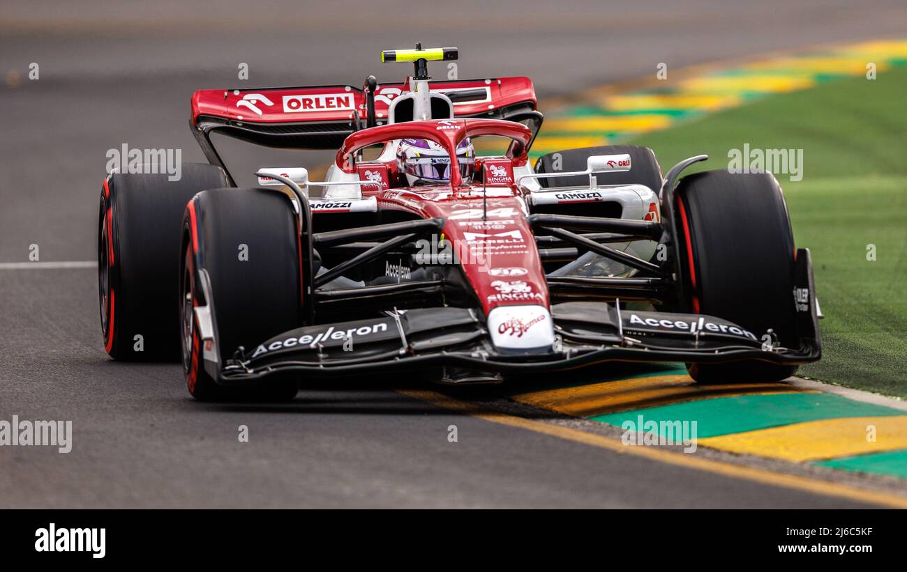 Albert Park Grand Prix Circuit, Melbourne, Australien. 09 April 2022. Zhou Guanyu (CHN) vom Team Alfa Romeo während des Qualifyings. Corleve/Alamy Stockfoto Stockfoto