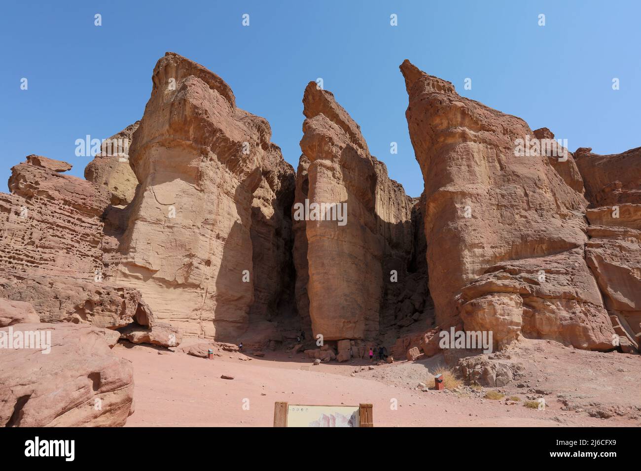 Die Säulen von König Salomo im Timna Valley Nationalpark, Israel. Stockfoto