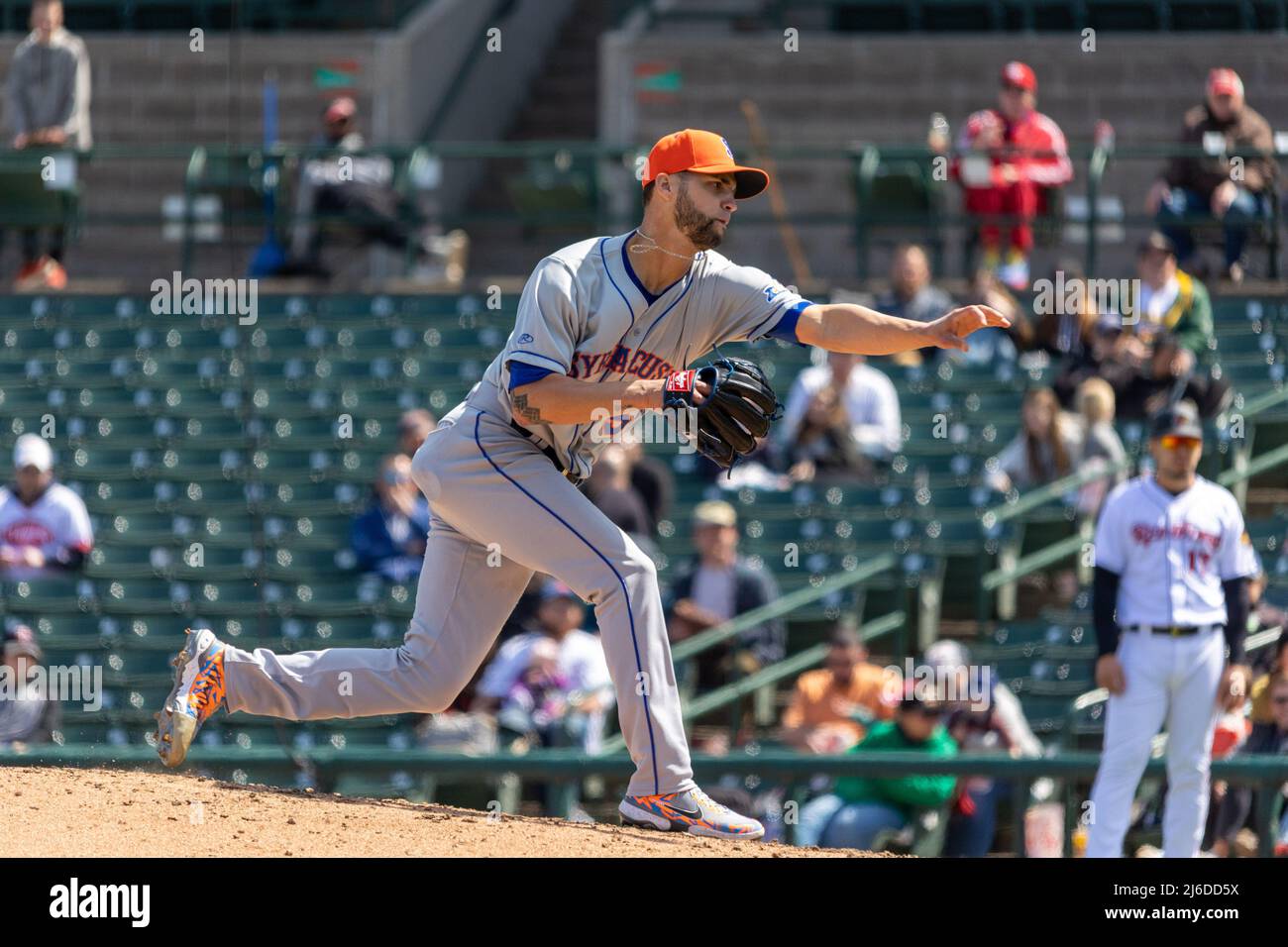 30. April 2022: Die Rochester Red Wings veranstalteten die Syracuse Mets in einem Spiel der International League im Frontier Field in Rochester, New York. (Jonathan Tenca/CSM) Stockfoto
