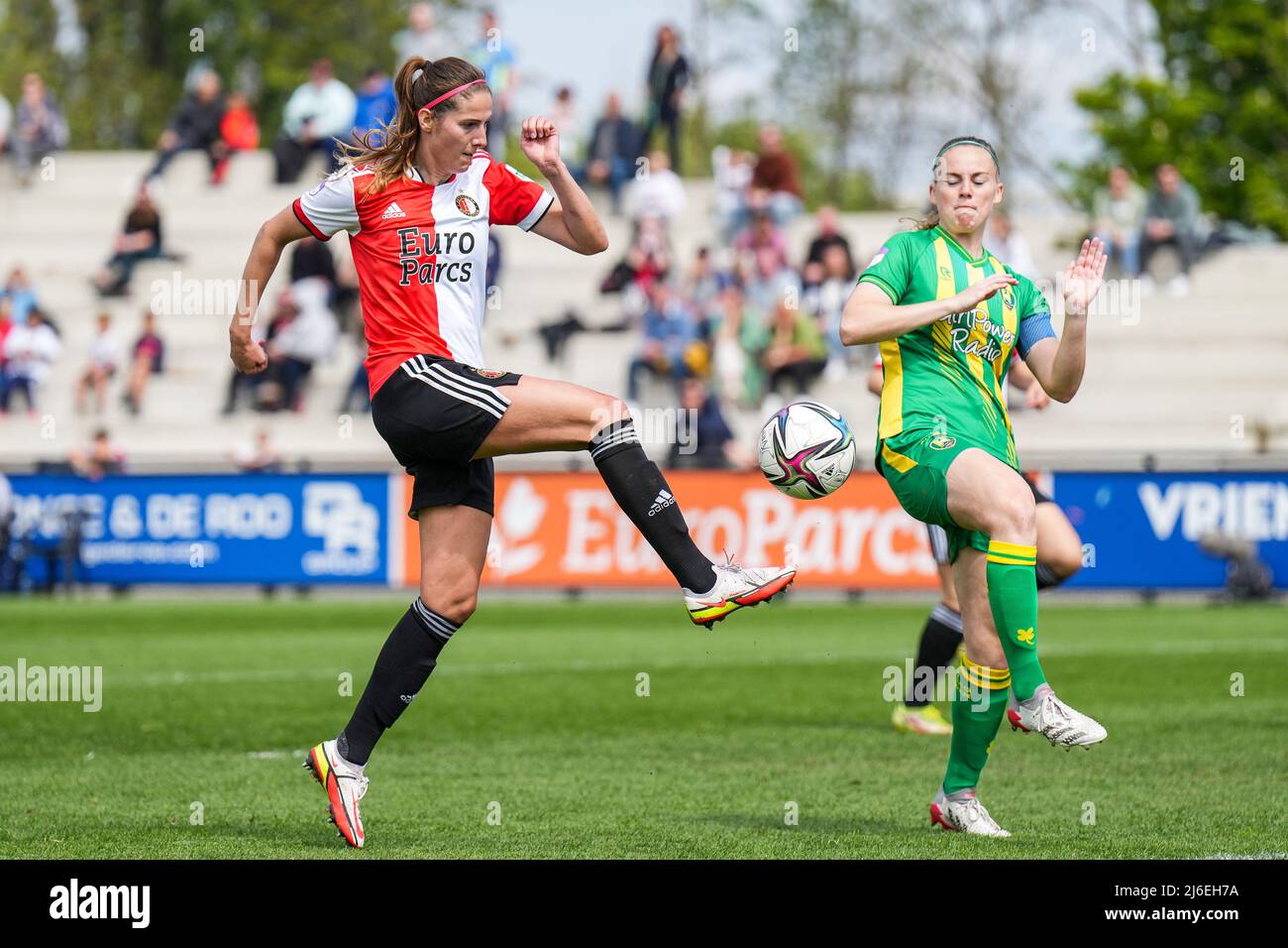 Rotterdam Pia Rijsdijk von Feyenoord V1 während des Spiels zwischen