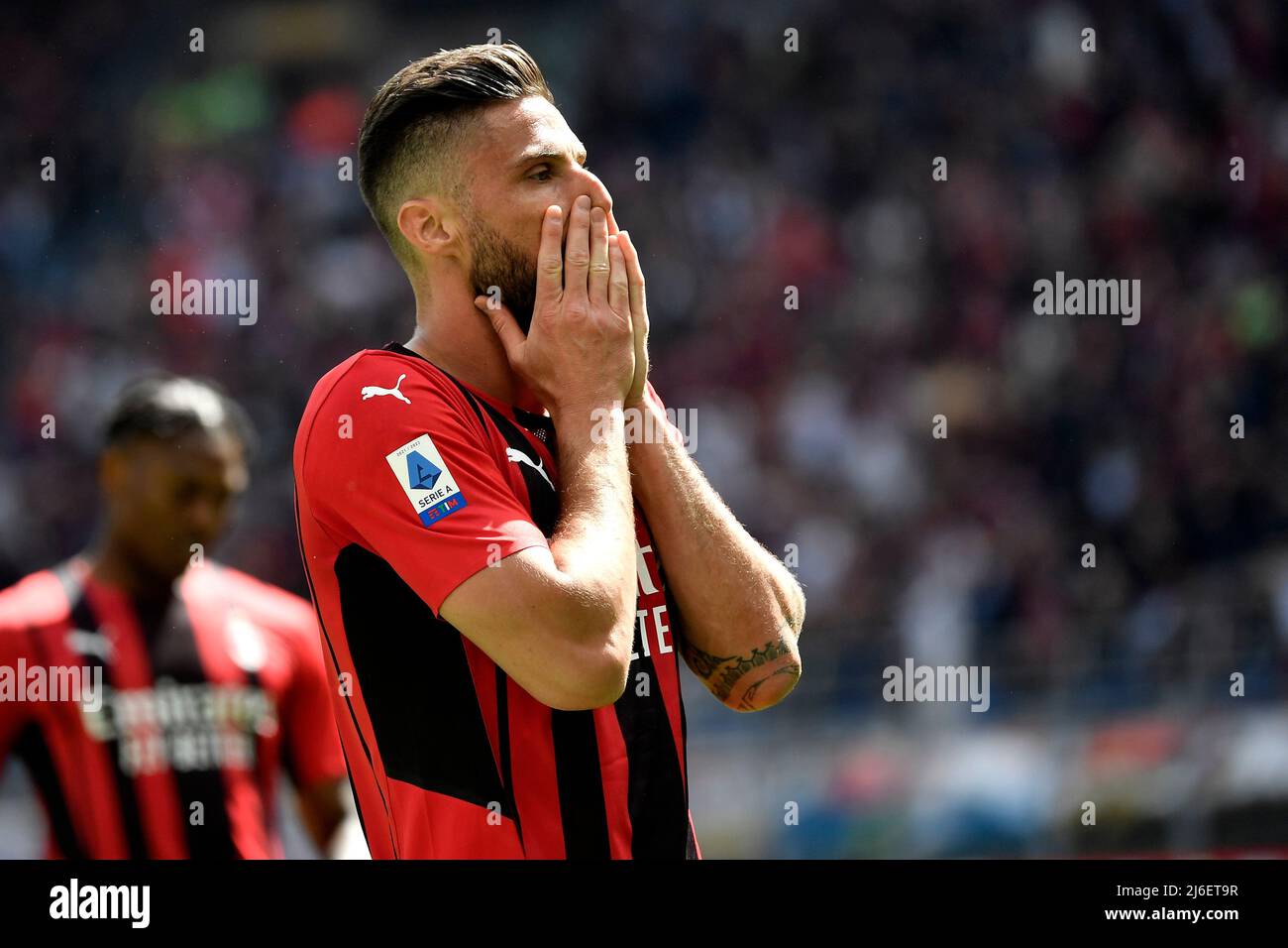 Mailand, Italien. 01.. Mai 2022. Olivier Giroud vom AC Mailand reagiert während des Fußballspiels der Serie A 2021/2022 zwischen dem AC Mailand und dem ACF Fiorentina im San Siro-Stadion in Mailand (Italien), Mai 1. 2022. Foto Andrea Staccioli/Insidefoto Kredit: Insidefoto srl/Alamy Live News Stockfoto