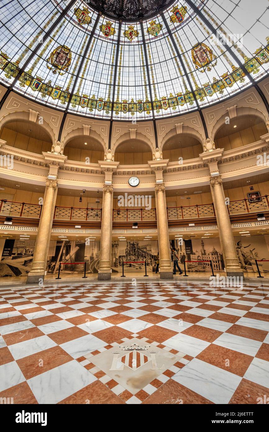 Innenraum des Palacio de las Comunicaciones (ehemaliges Postgebäude), Valencia, Bundesland Valencia, Spanien Stockfoto